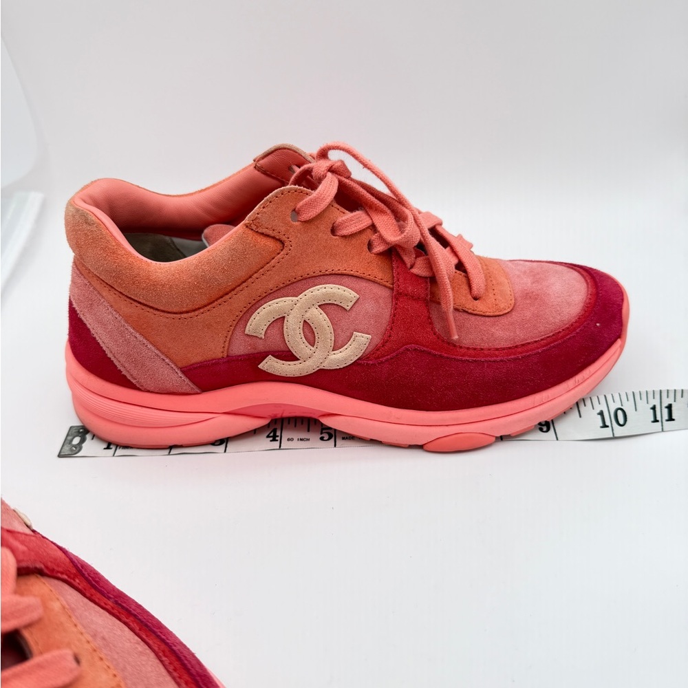 CHANEL Suede CC Logo Women's Pink and Red Sneakers - Picture 8 of 12